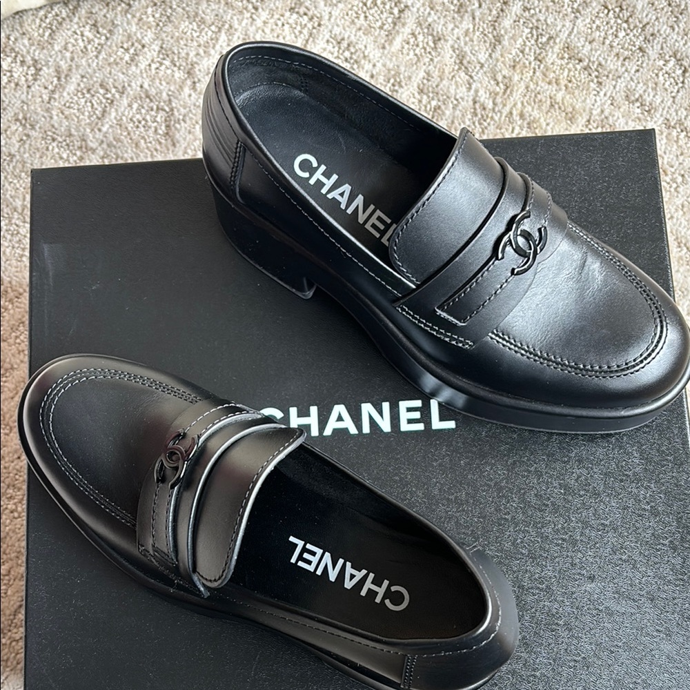 Chanel Black Platform Leather Loafers - Picture 9 of 12
